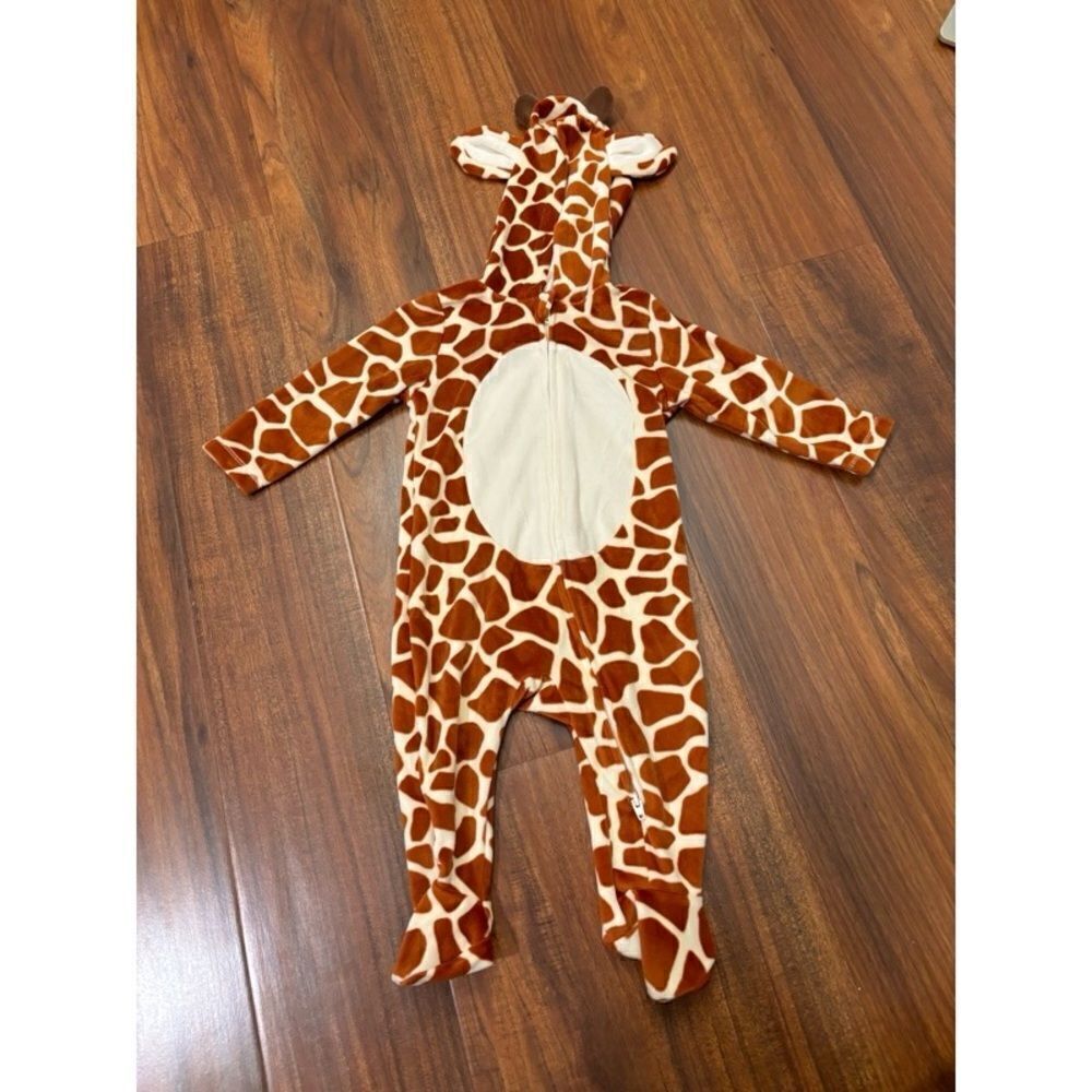 Old Navy Giraffe Costume onesie suit
